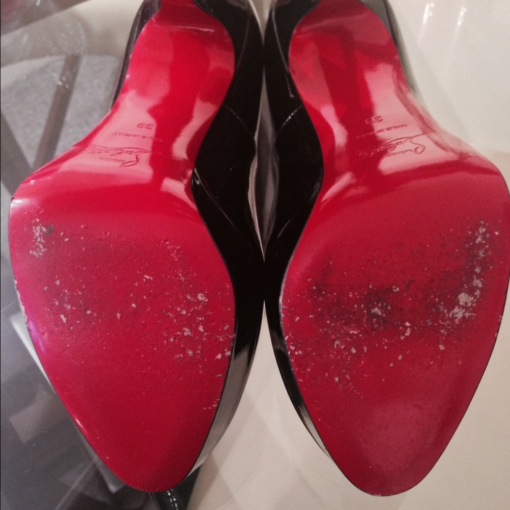 Christian Louboutin Black Patent Platform Pumps with Red Soles - Picture 3 of 4